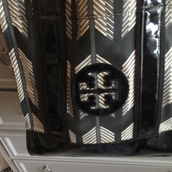 Tory Burch Tote Bag - Picture 3 of 4